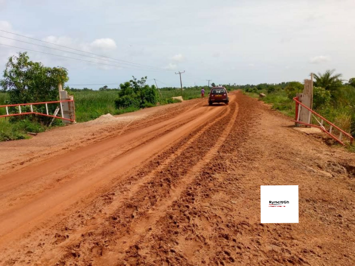“Fix Our Road Now”- Angry Residents along Agortoe-Shime, Kpordui- Suife Road to Government- READ!