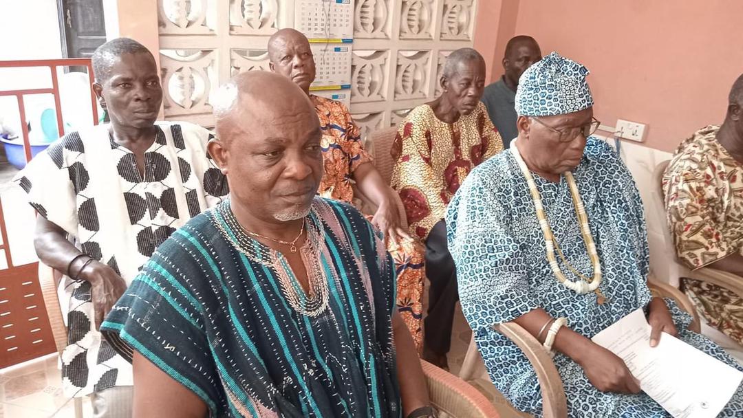 TENSION BREWS AT ANYAKO OVER A PROPOSED INSTALLATION OF A NEW CHIEF ON THE ROYAL BADU STOOL